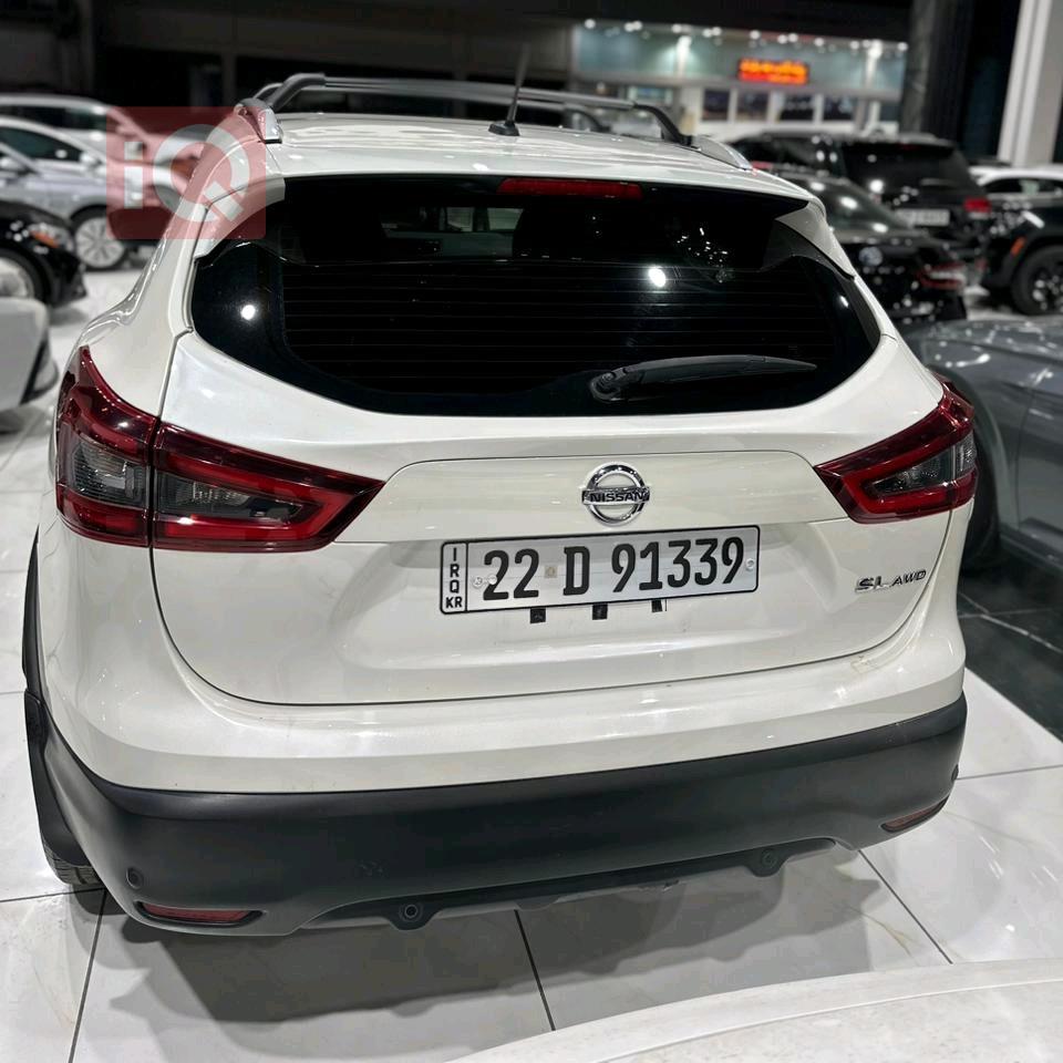 نیسان ڕۆگ سپۆرت